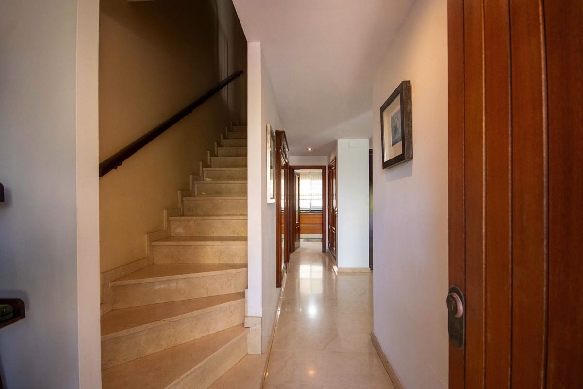 4-slaapkamerwoning in Estepona in Estepona - foto 9
