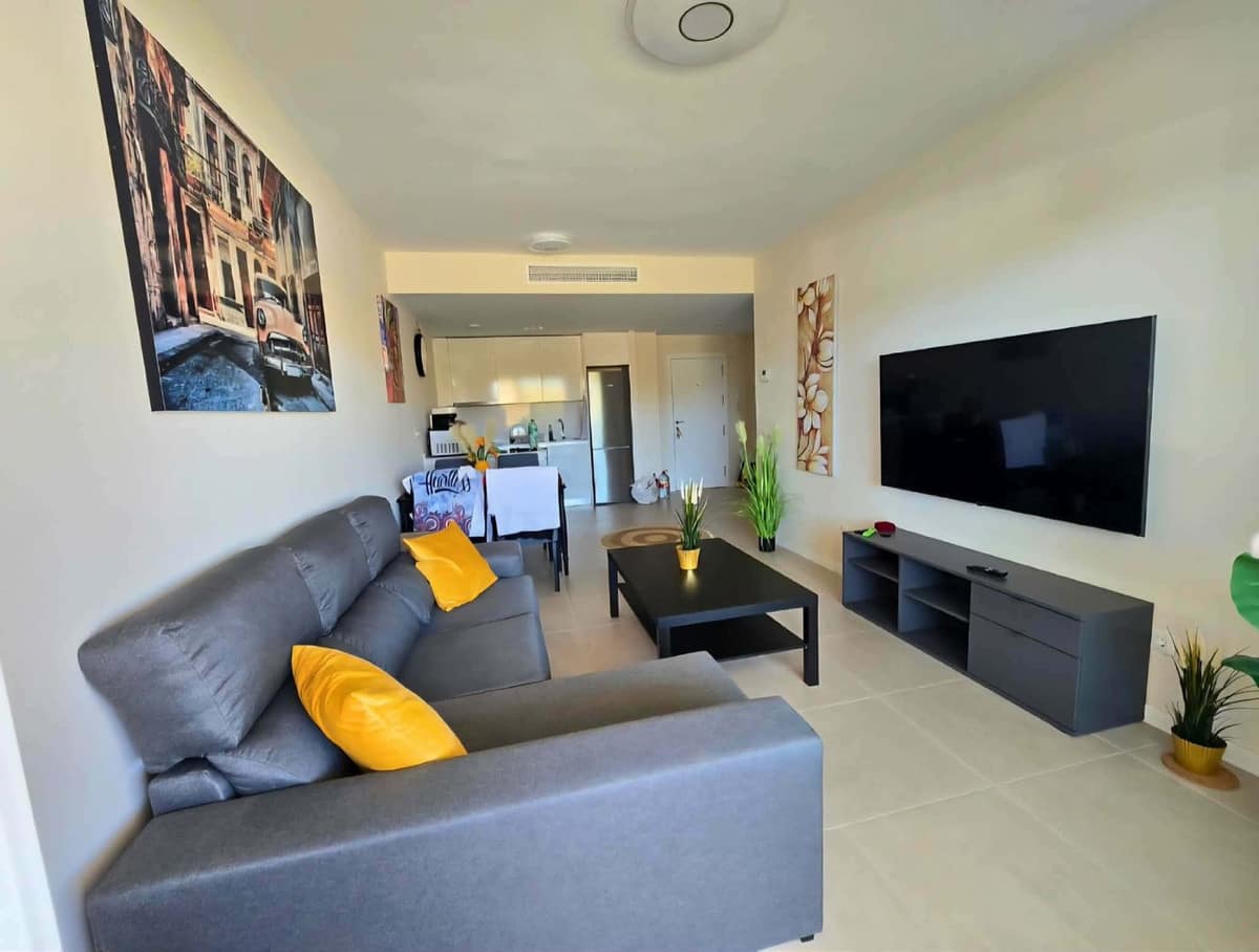 2 bedroom Apartment in Estepona in Estepona - foto 5