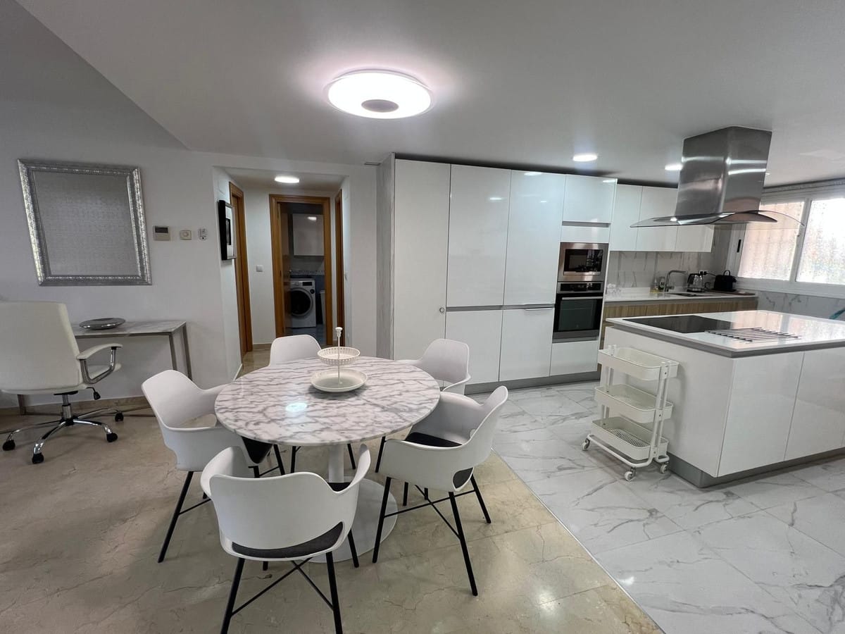 Drie-slaapkamer appartement in San Pedro de Alcántara in San Pedro de Alcántara - foto 5
