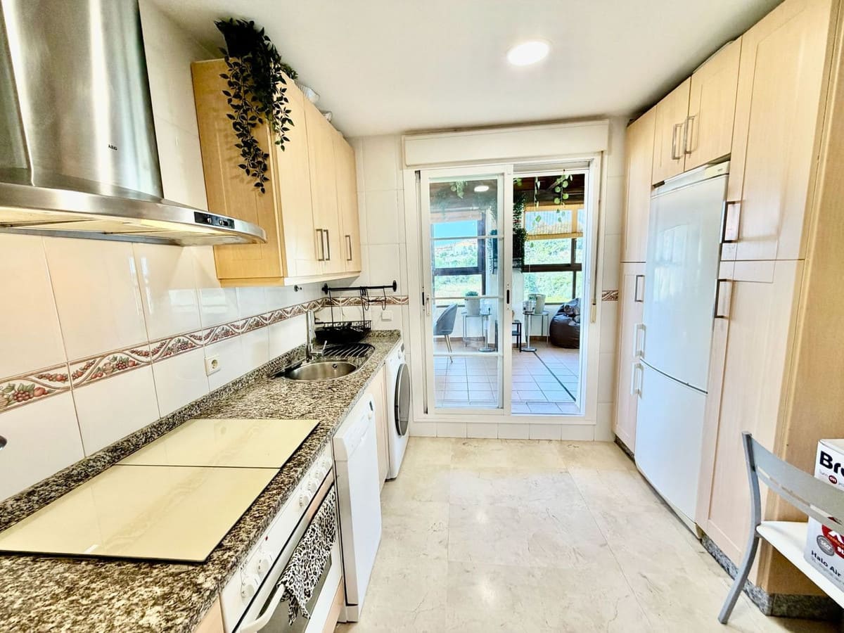 Appartement met 2 slaapkamers in Benalmádena in Benalmadena - foto 14