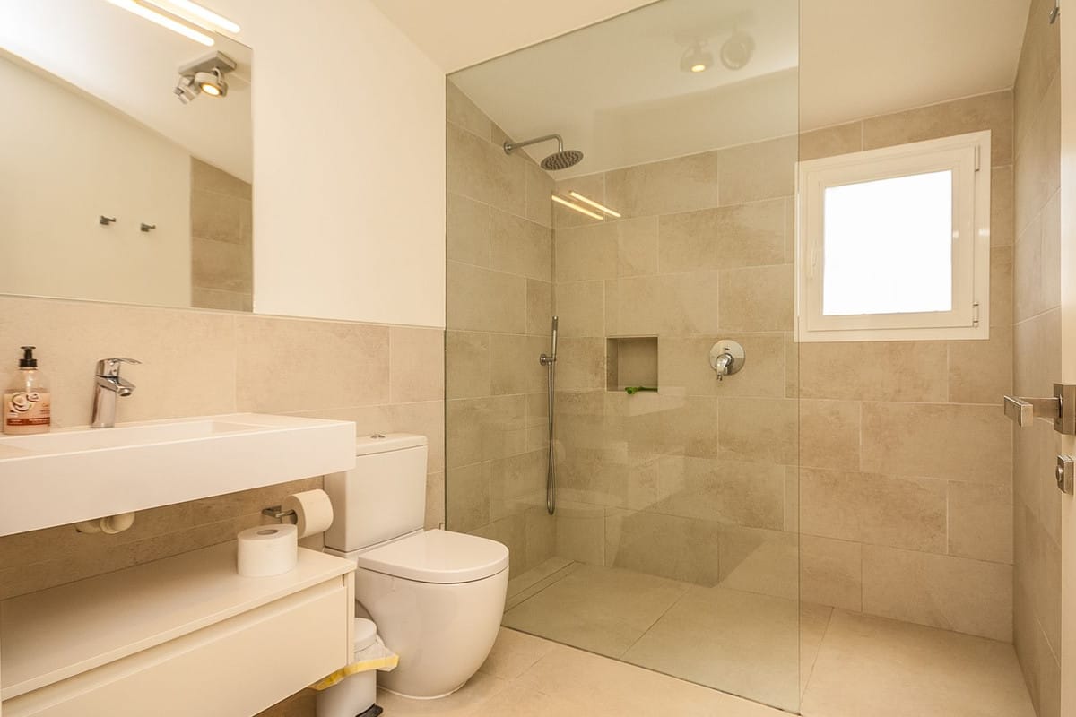 Villa met 5 slaapkamers in Elviria, Málaga in Elviria - foto 12