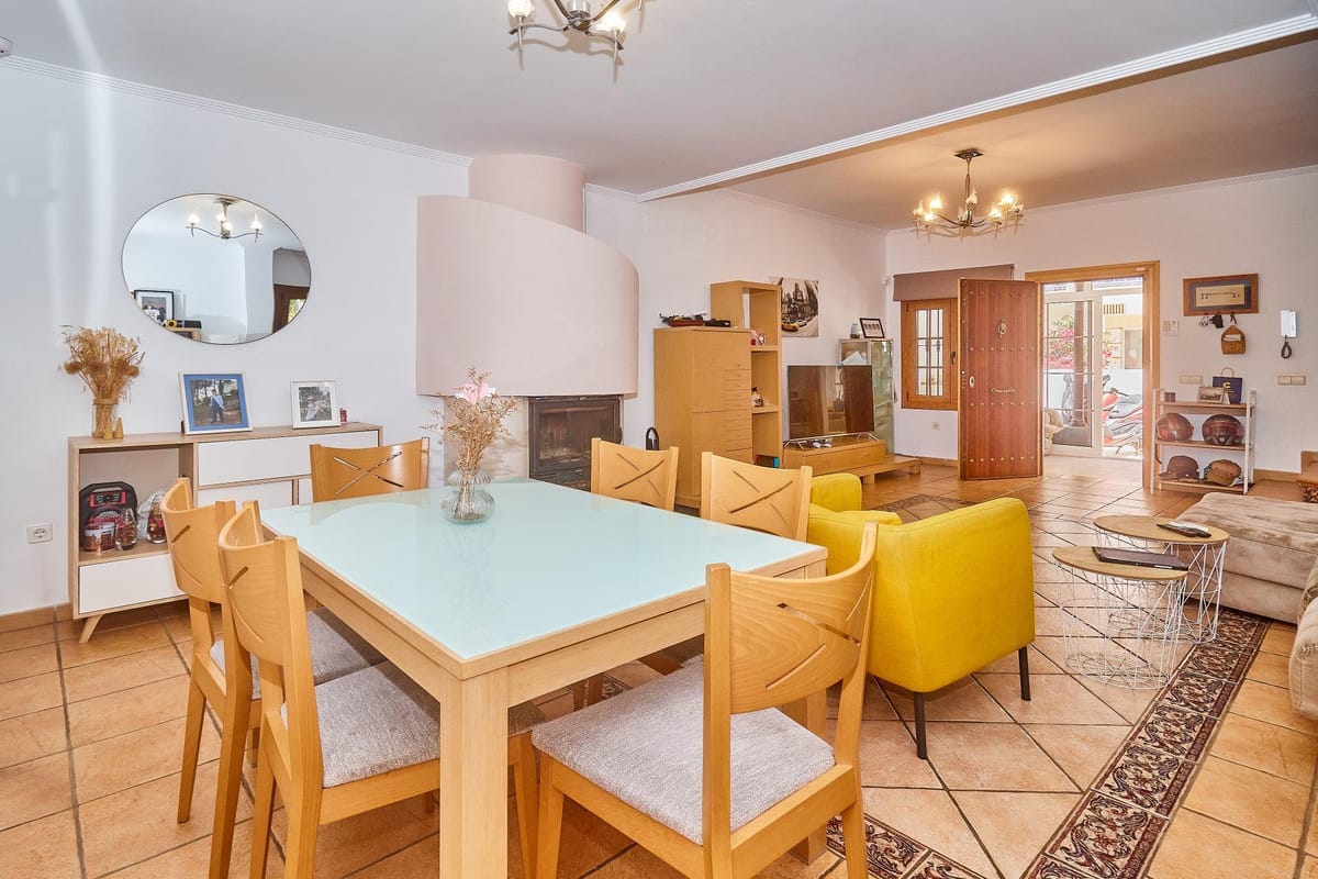 Hoekwoning met 4 slaapkamers in Fuengirola in Fuengirola - foto 12