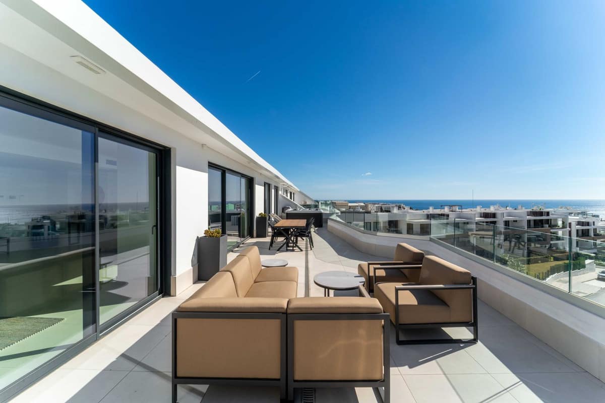 Drie slaapkamers penthouse in Fuengirola (Higuerón) met zeezicht en turnkey afwerking in Fuengirola - foto 5