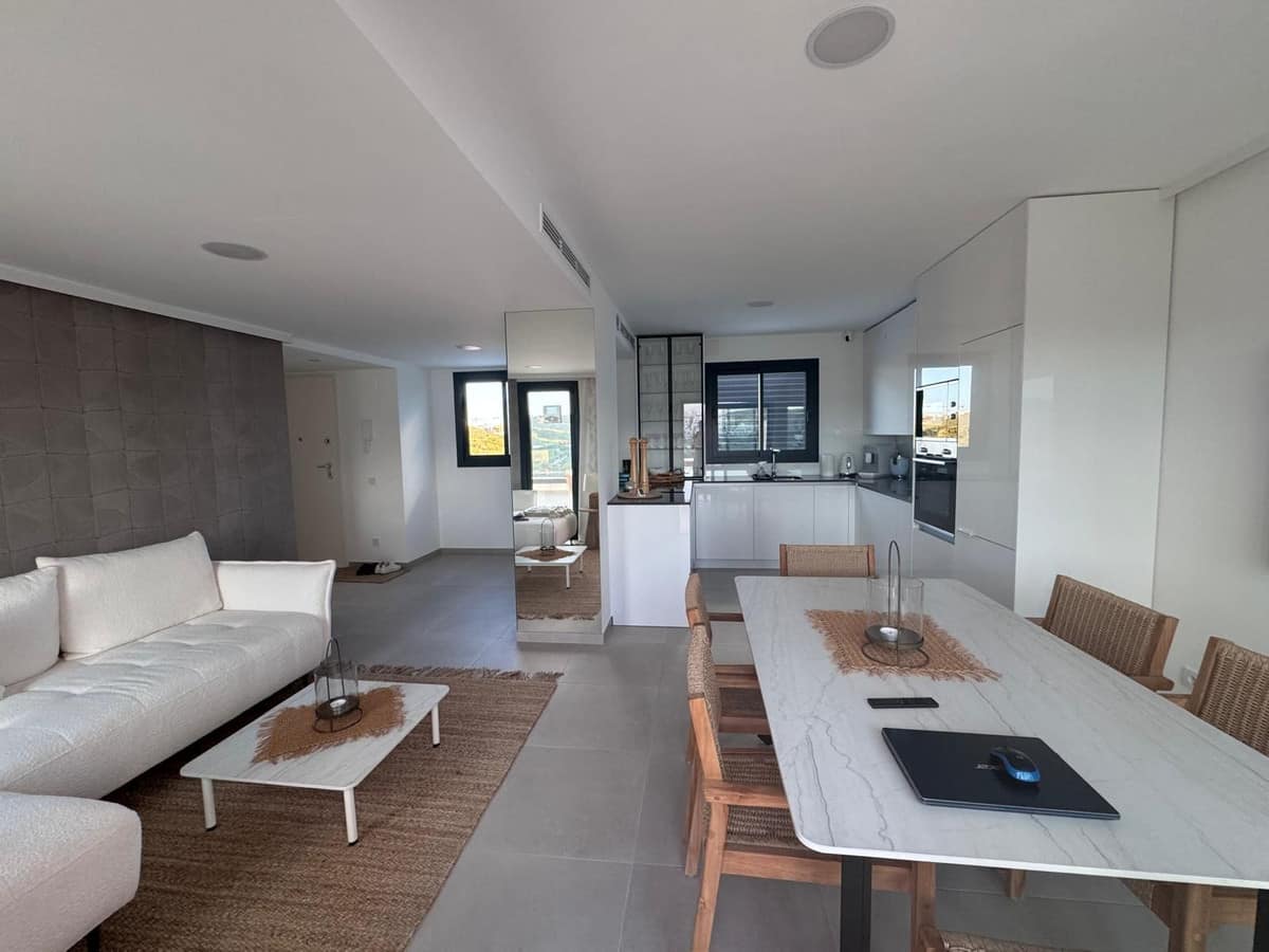 Exclusieve penthouse met spectaculair wrap-around-terras van 207 m² in La Cala de Mijas in La Cala de Mijas - foto 5