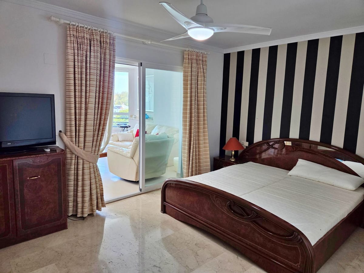 Duplexpenthouse in Terrazas de Banús, Puerto Banús in Puerto Banús - foto 8