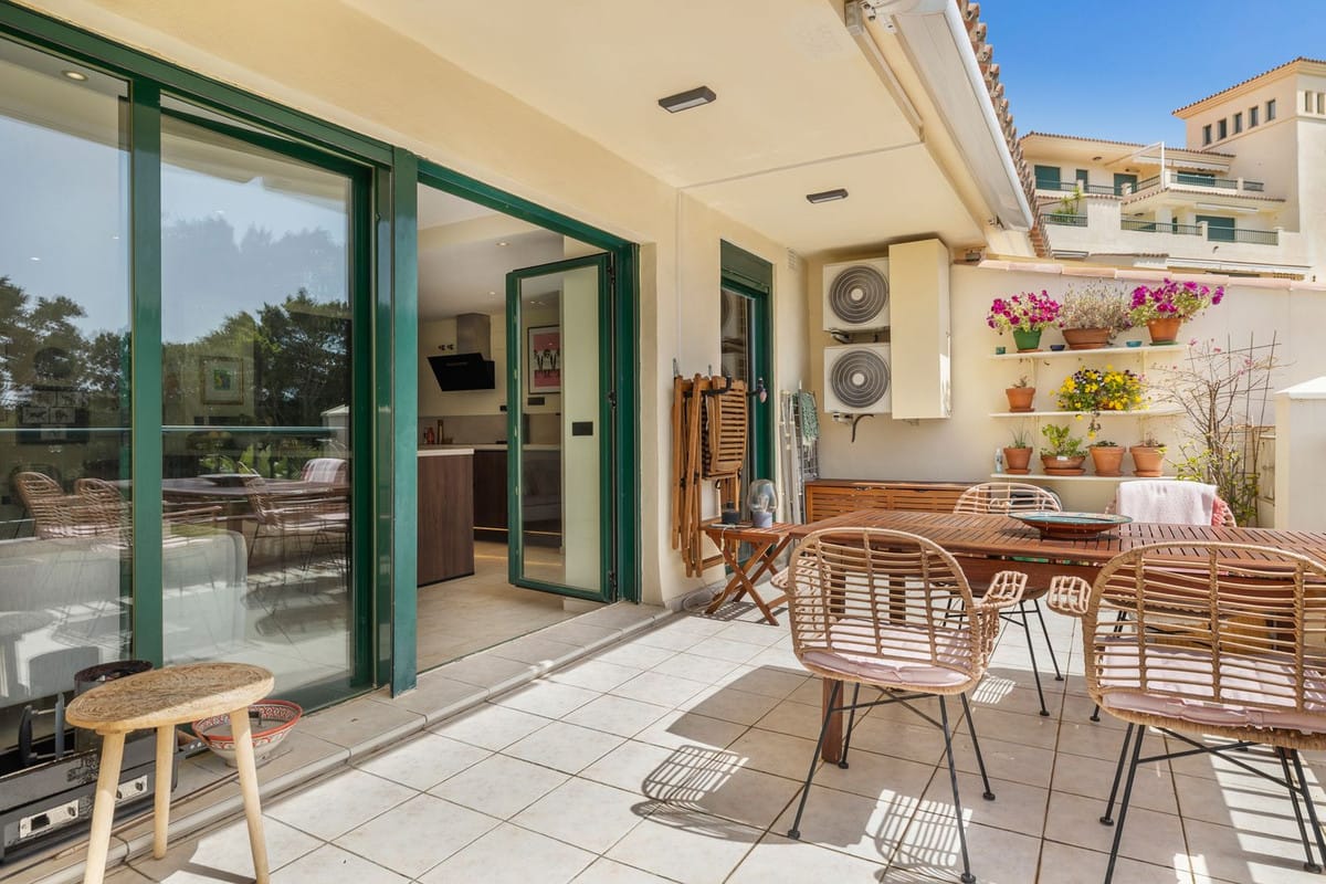 Volledig gerenoveerde 2-slaapkamer duplex in Las Acacias, Torrequebrada – Frontline Golf in Torrequebrada - foto 4