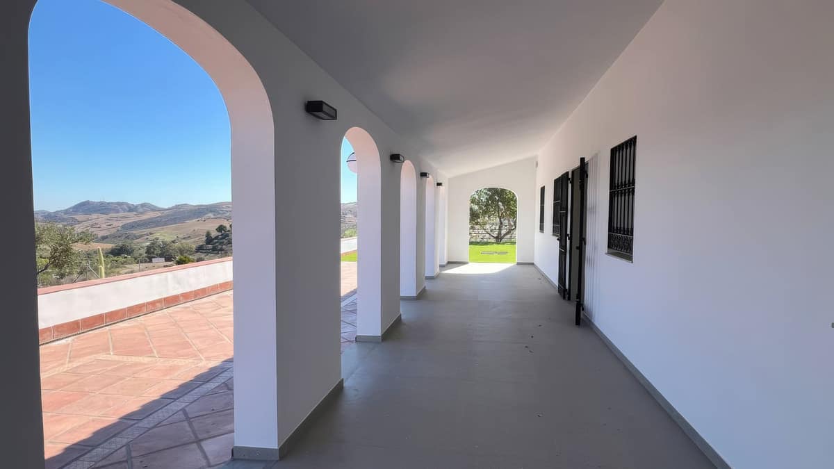 6 bedroom House in Casarabonela in Casarabonela - foto 9