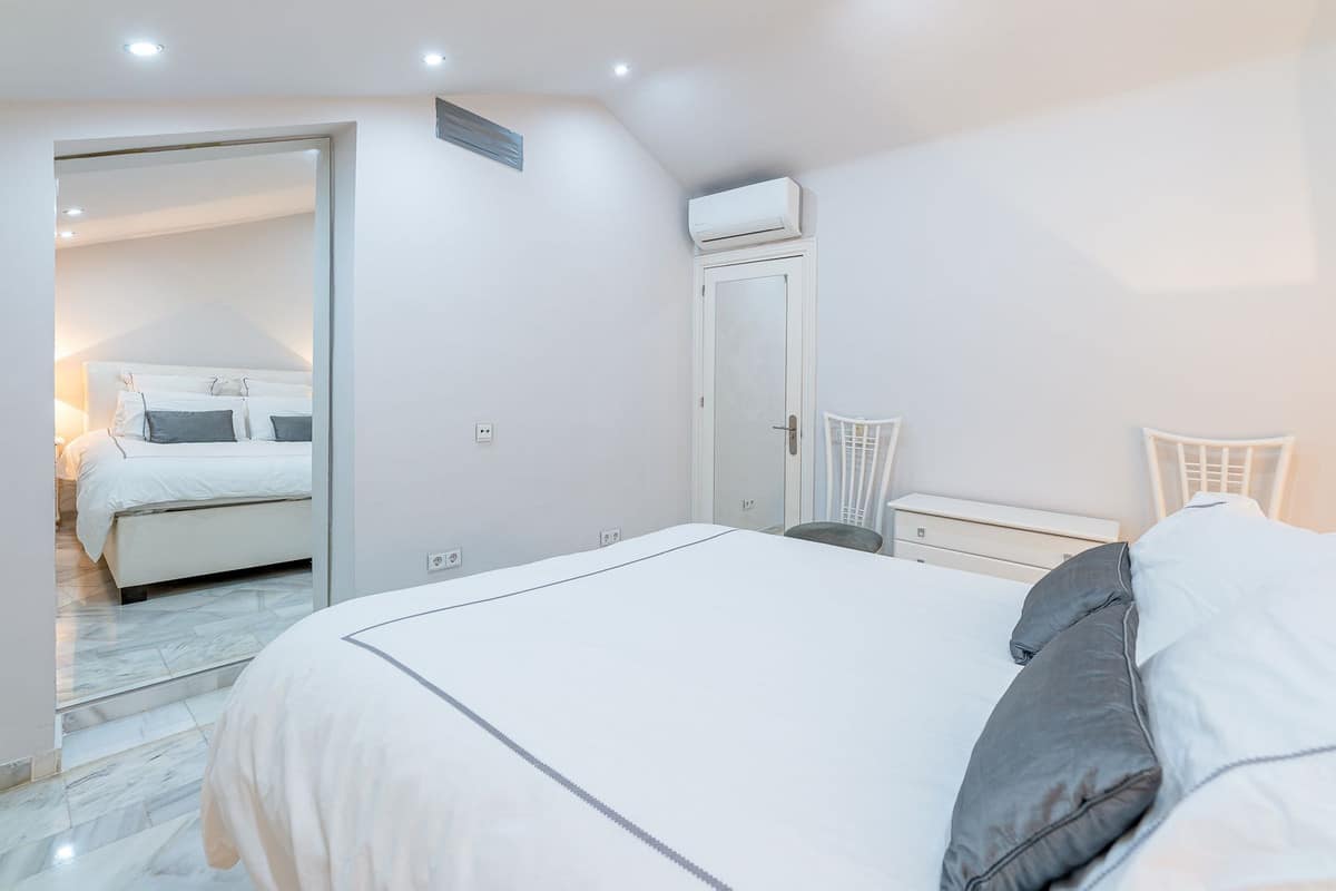 Drie-slaapkamerwoning in Nueva Andalucía in Nueva Andalucía - foto 18