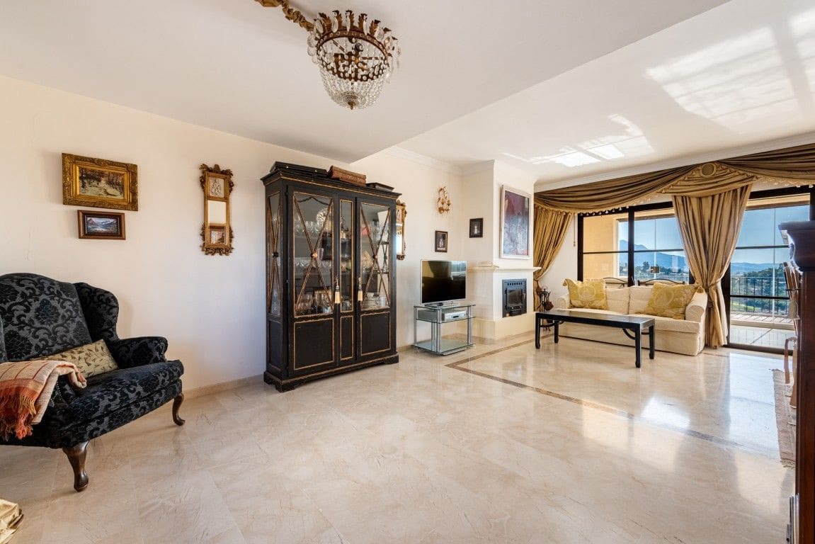 Drie-slaapkamerappartement in Benahavís in Benahavís - foto 3