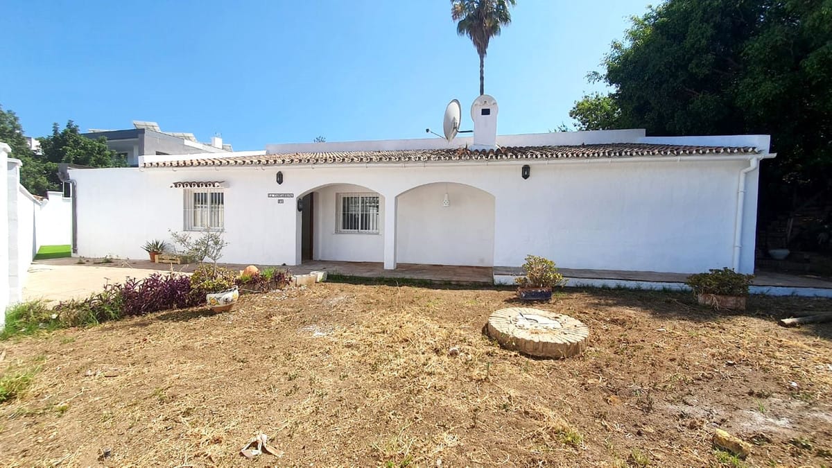 Drie slaapkamers villa in Fuengirola, Costa del Sol in Fuengirola - foto 2