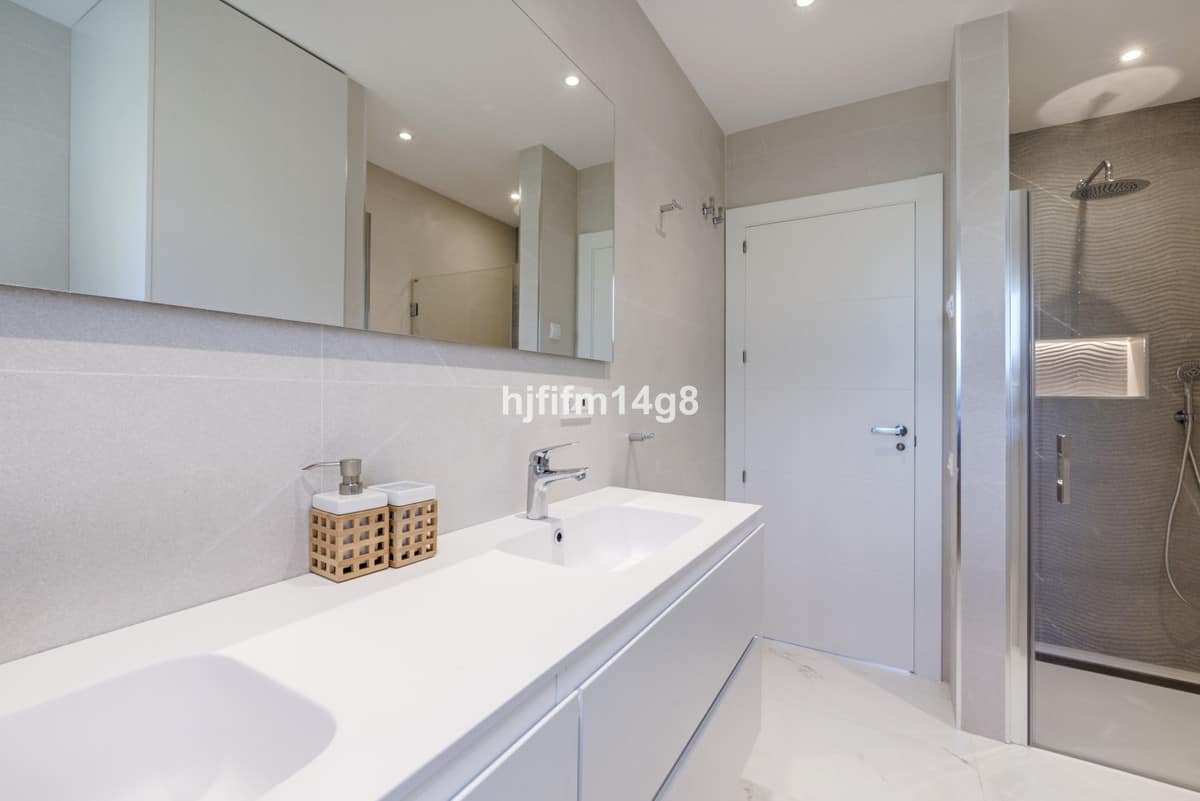 Penthouse met 3 slaapkamers in Nueva Andalucía (Los Dragos) in Nueva Andalucía - foto 15