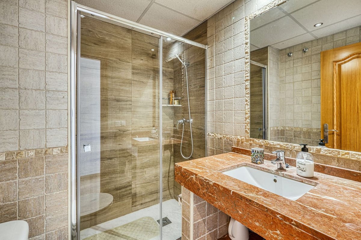 Drie-slaapkamerappartement in Los Boliches in Los Boliches - foto 16