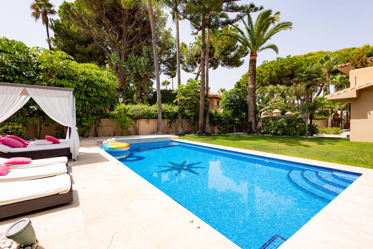 Villa met 4 slaapkamers in Los Monteros in Los Monteros - foto 3