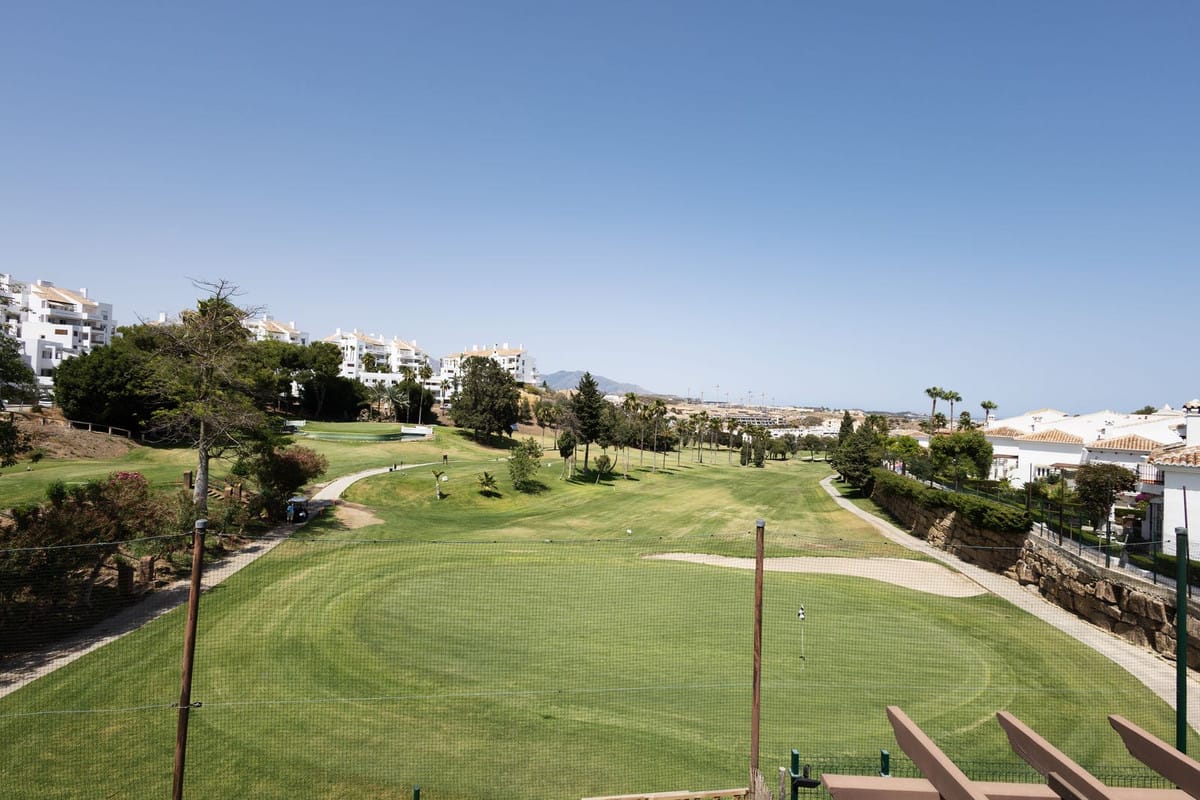 4-slaapkamerwoning in Riviera del Sol in Riviera del Sol - foto 17