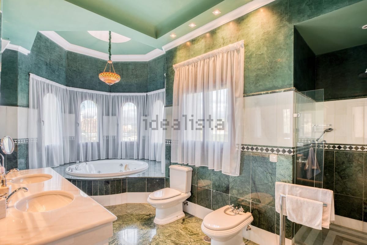 Vijf-slaapkamer villa in Los Flamingos in Los Flamingos - foto 9