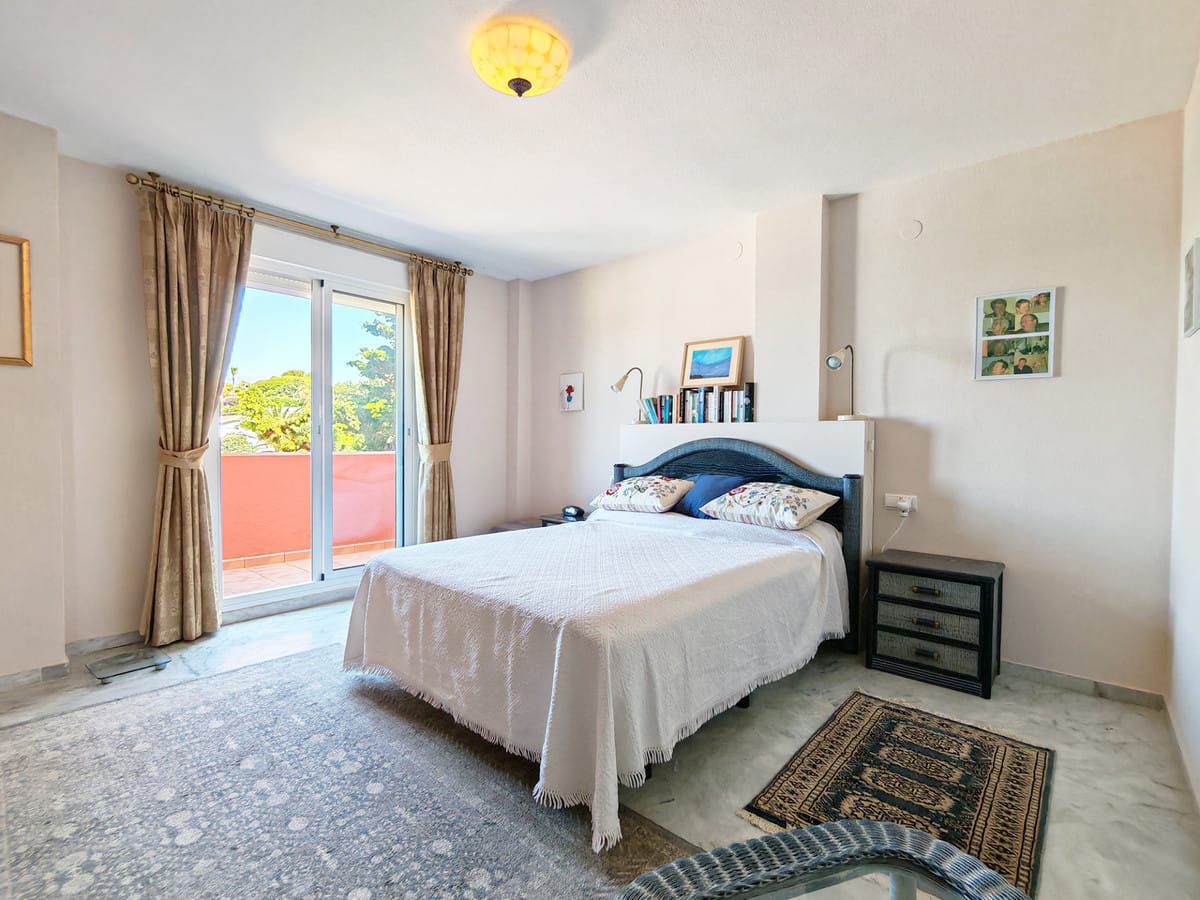 Duplex-appartement met 3 slaapkamers in Marbella in Marbella - foto 11