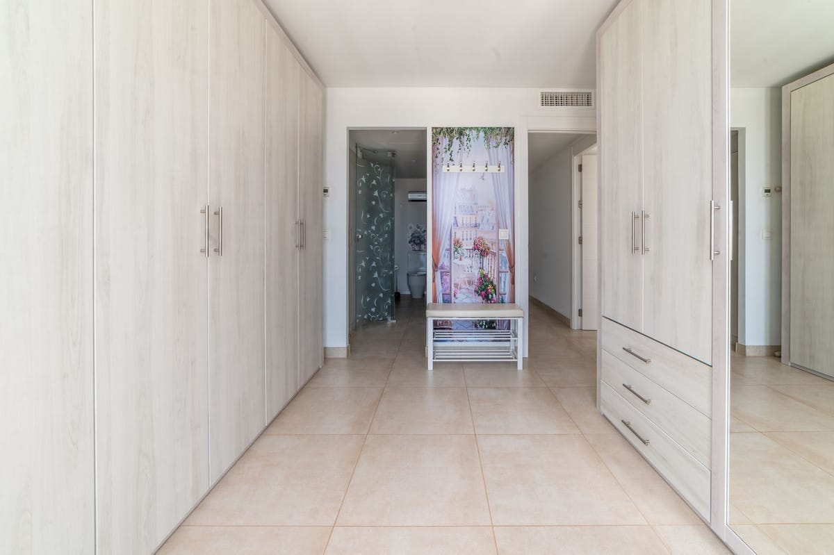 3 bedroom Apartment in La Cala De Mijas in La Cala de Mijas - foto 17