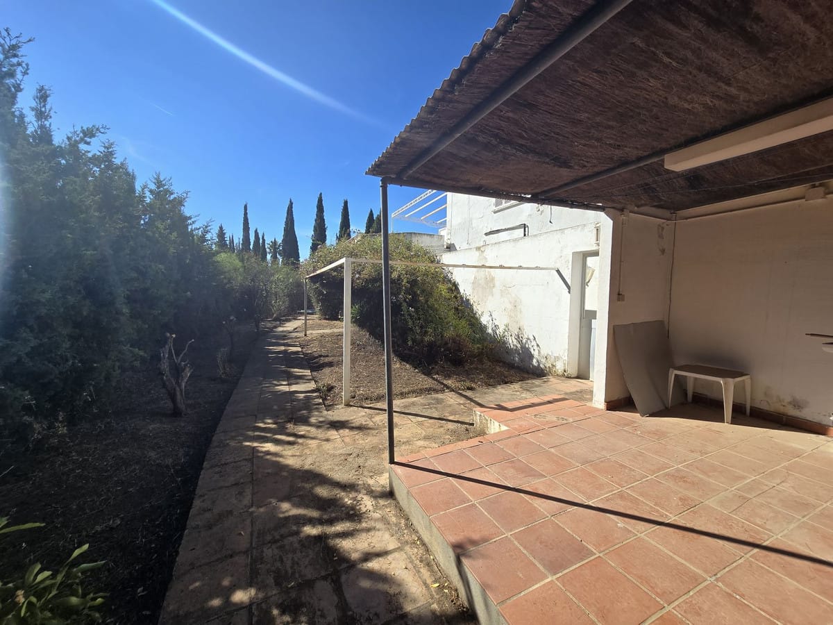 6-slaapkamer villa in Marbella Hill Club – renovatieproject in Marbella - foto 19