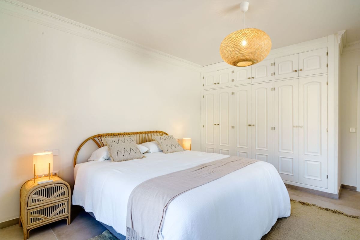 Villa met 6 slaapkamers in Marbella in Marbella - foto 3