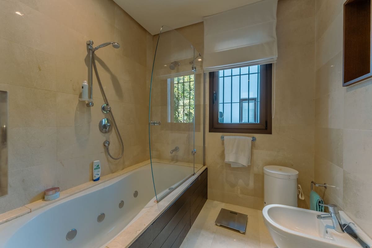 2-slaapkamer appartement in La Quinta, Benahavís in La Quinta - foto 18