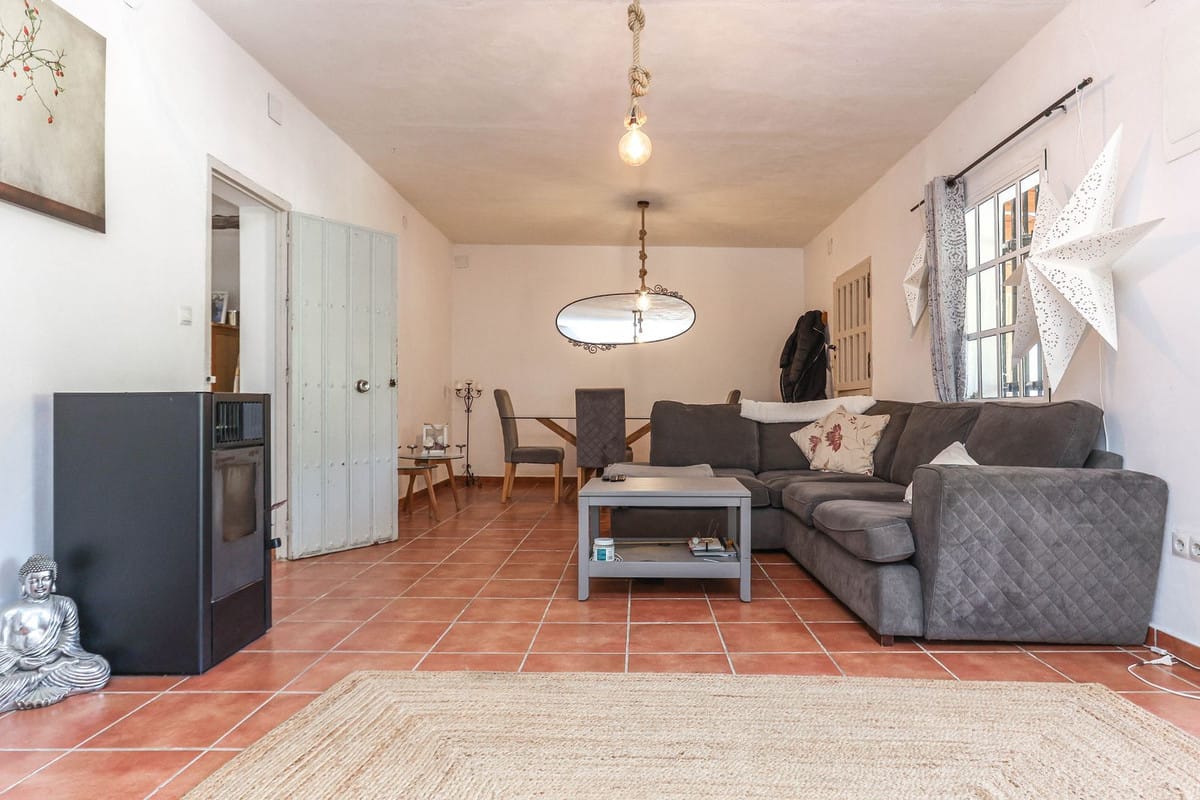 3-slaapkamerwoning in Casarabonela in Casarabonela - foto 9