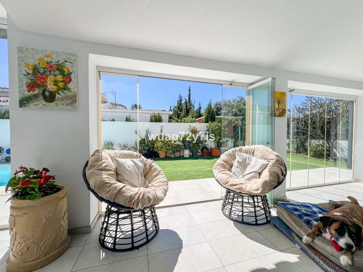 3-slaapkamer villa met zeezicht in Costalita, Estepona in Costalita - foto 9