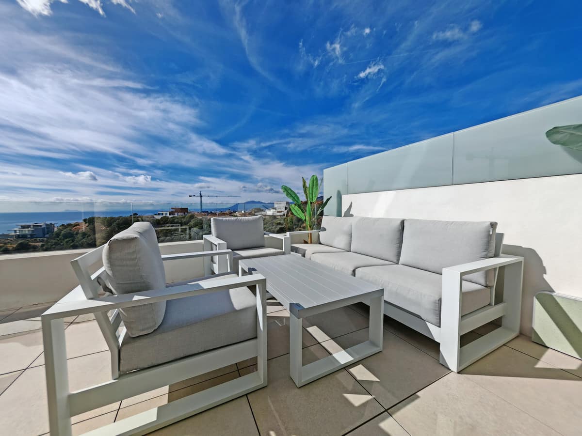 Duplex-penthouse met 3 slaapkamers in Altos de los Monteros, Marbella in Altos de los Monteros - foto 7
