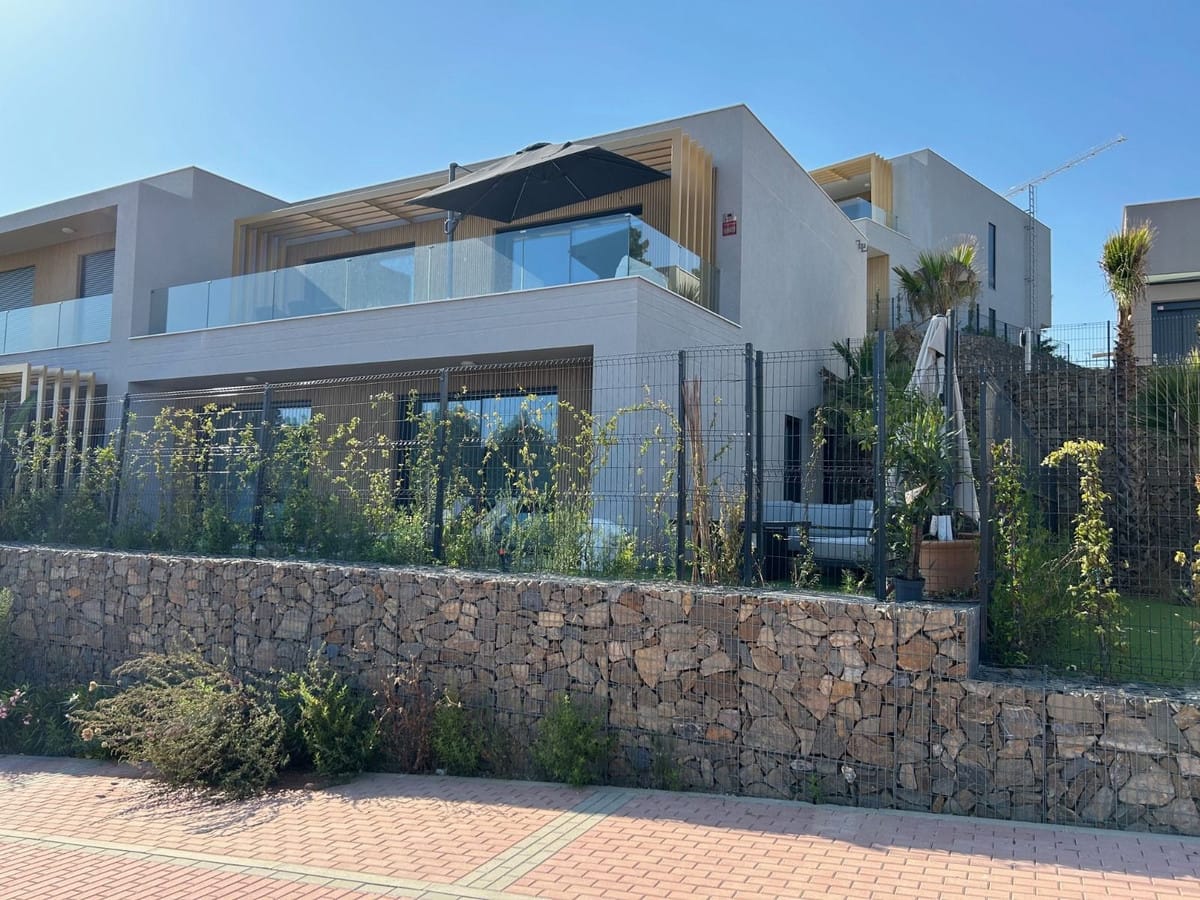 3-slaapkamerwoning in El Chaparral in El Chaparral - foto 2