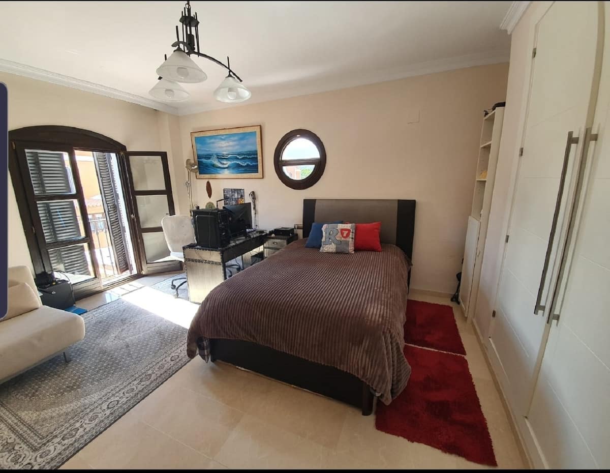 4-slaapkamerwoning in San Pedro de Alcántara in San Pedro de Alcántara - foto 11