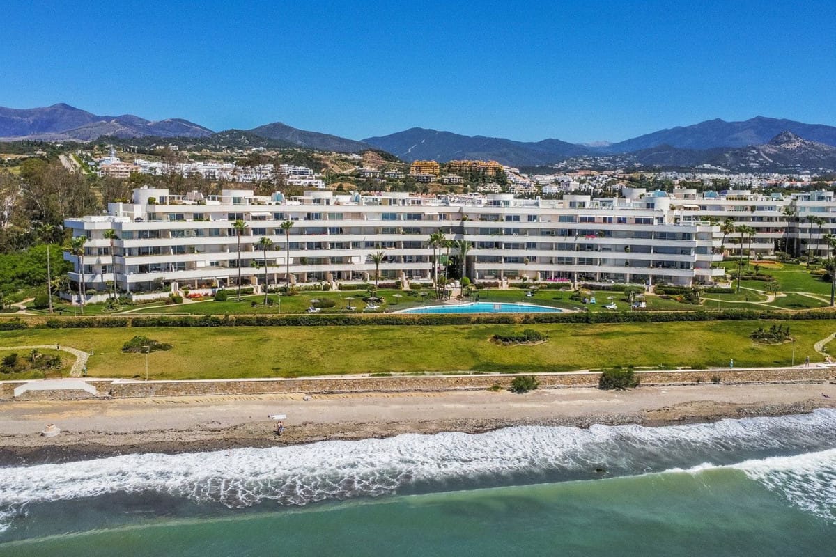 3-slaapkamer appartement in Estepona met direct zicht op zee in Estepona - foto 4
