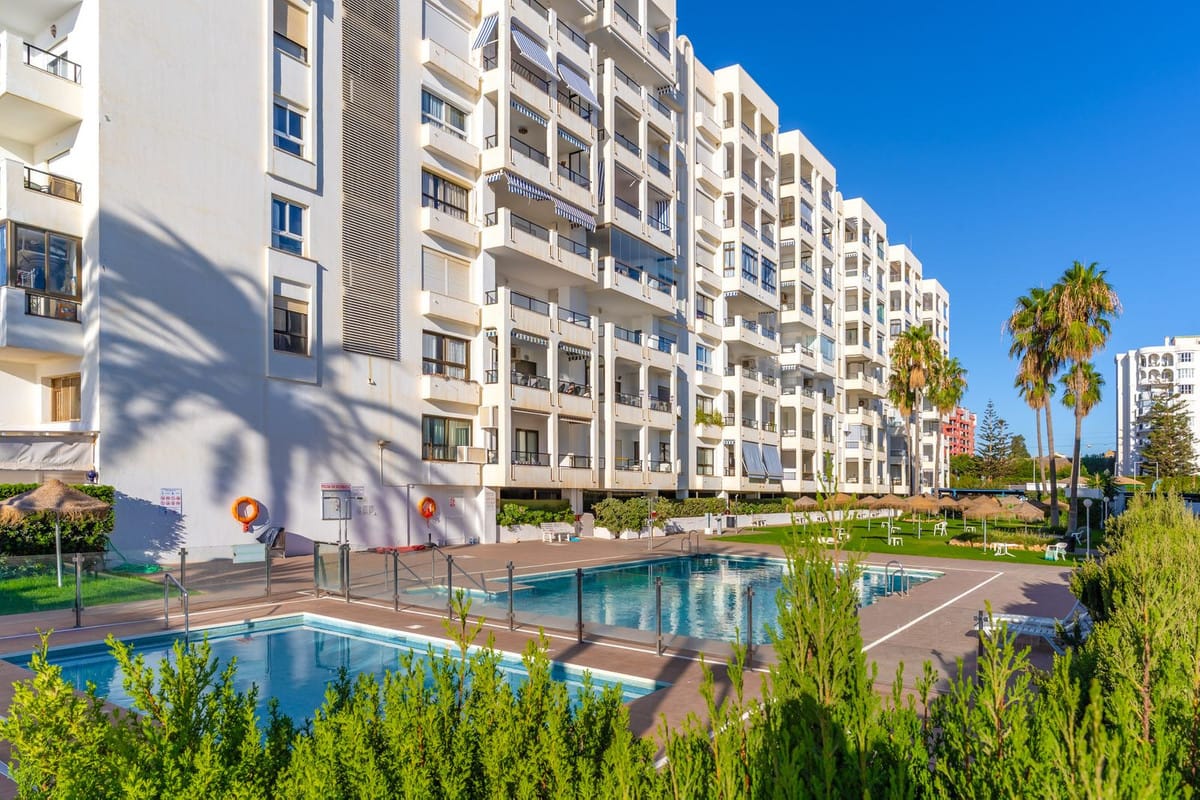 4 bedroom Apartment in Fuengirola in Fuengirola - foto 17
