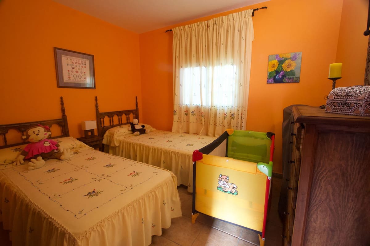 3-slaapkamer villa in Casares met zeezicht en privacy in Casares - foto 18