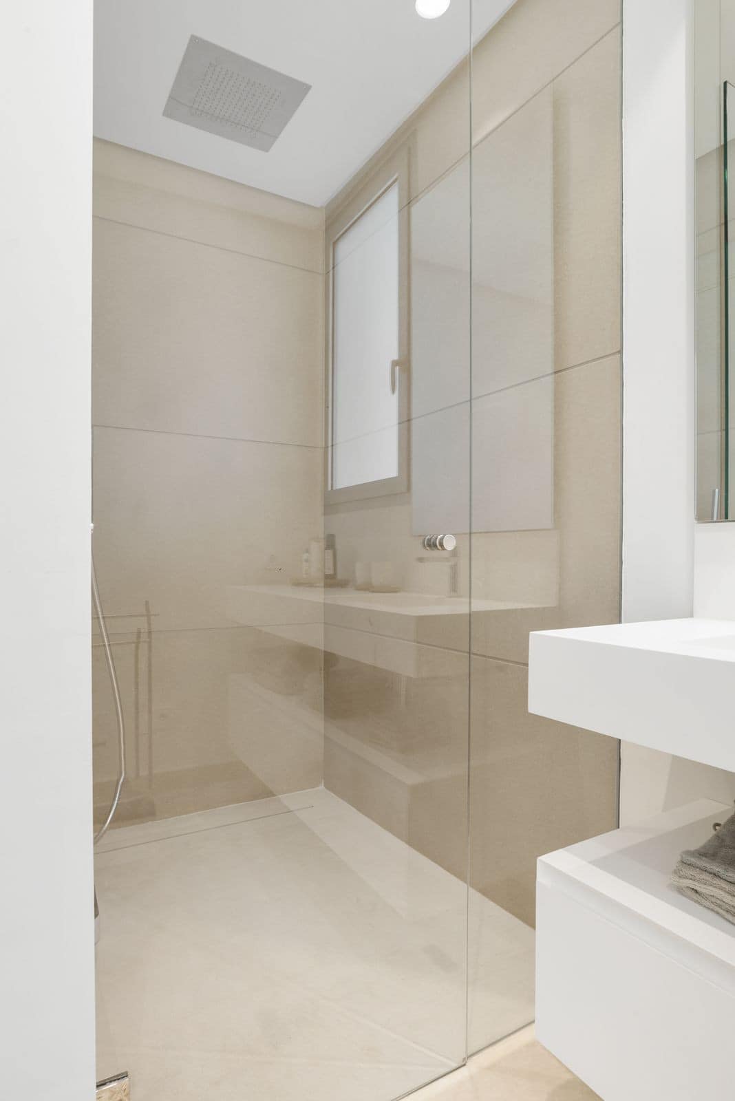 Penthouse met 3 slaapkamers en privé solarium in Benahavís in Benahavís - foto 19