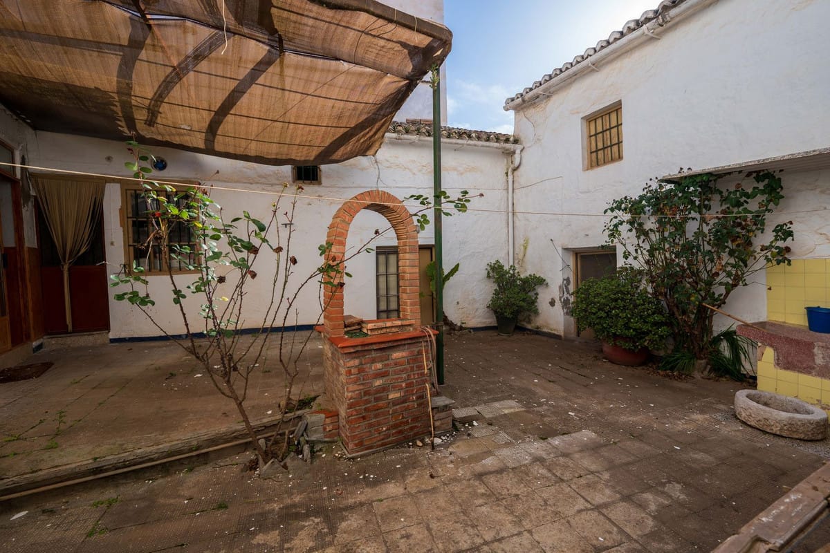 5-slaapkamerwoning in Colmenar in Colmenar - foto 2