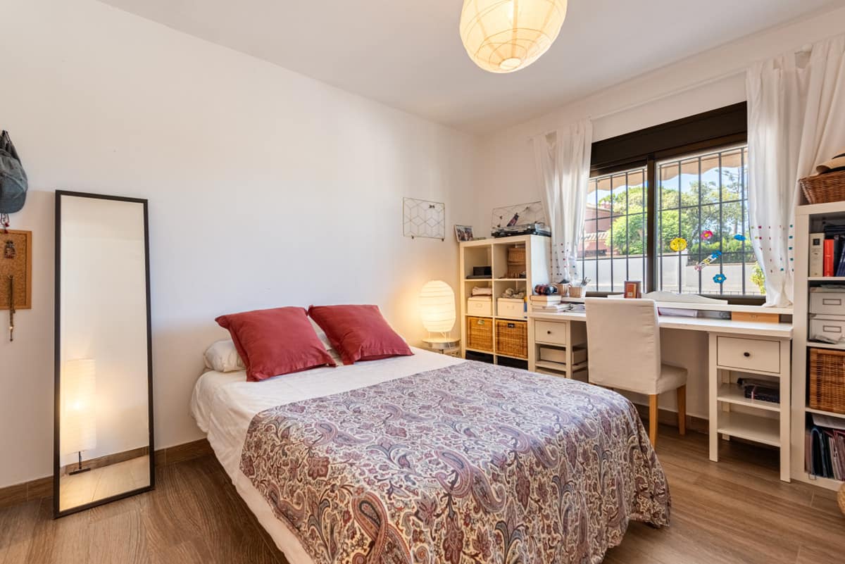 Vrijstaande villa in Marbella (Real Panorama) met zeezicht, 5 slaapkamers en 7 minuten lopen naar het strand in Marbella - foto 13