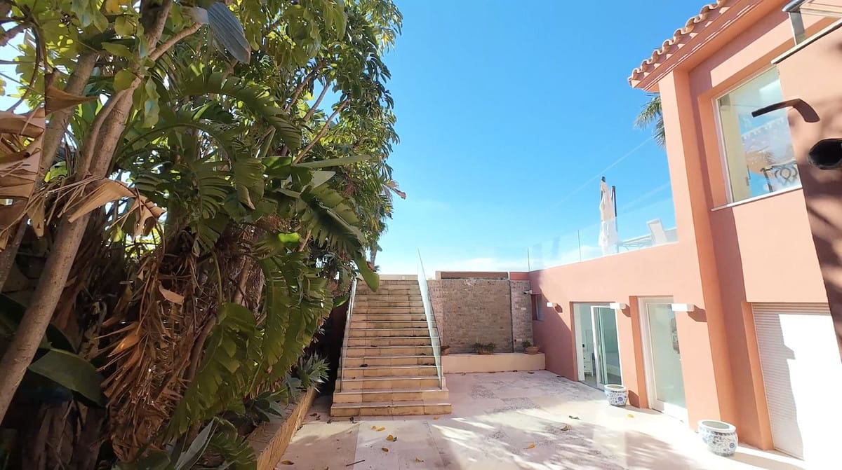 8-slaapkamer villa in El Paraiso, Málaga in El Paraiso - foto 11