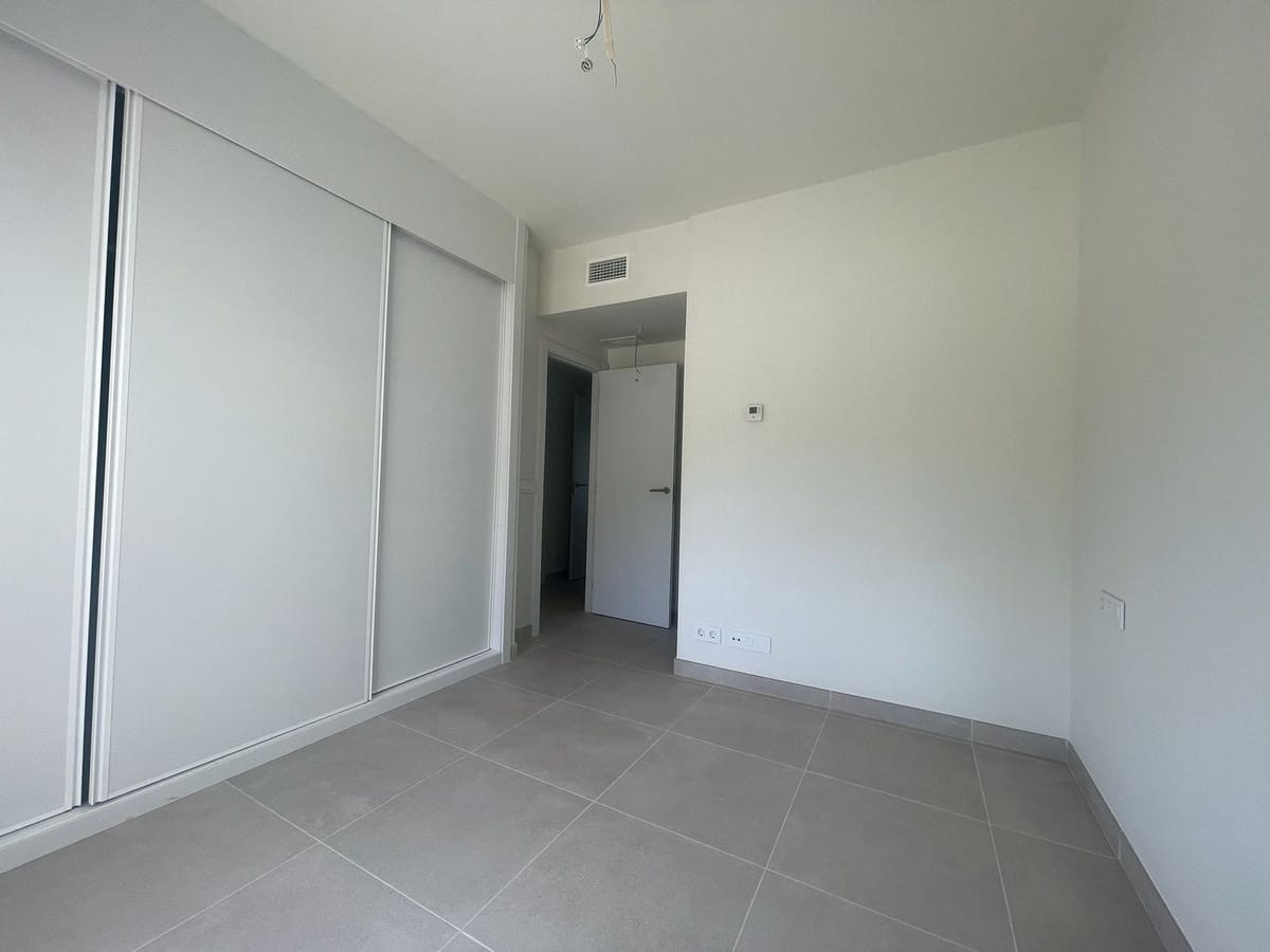 2 bedroom Apartment in Benalmadena in Benalmadena - foto 20