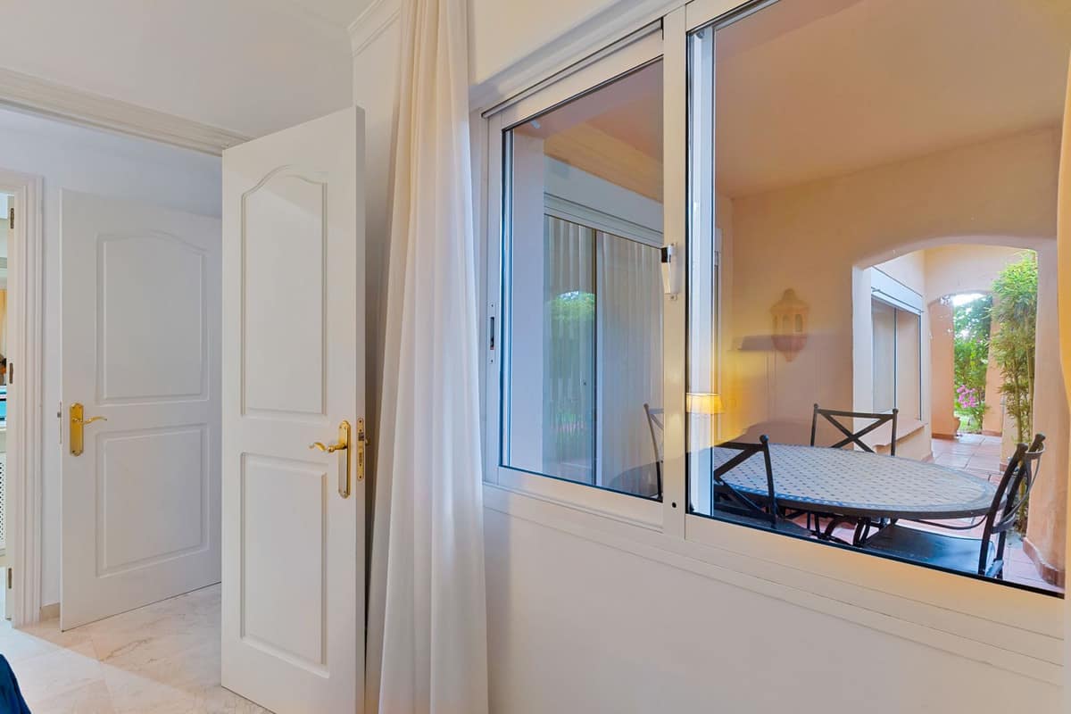 Begane grond appartement met 3 slaapkamers in Sierra Blanca, Marbella in Sierra Blanca - foto 15