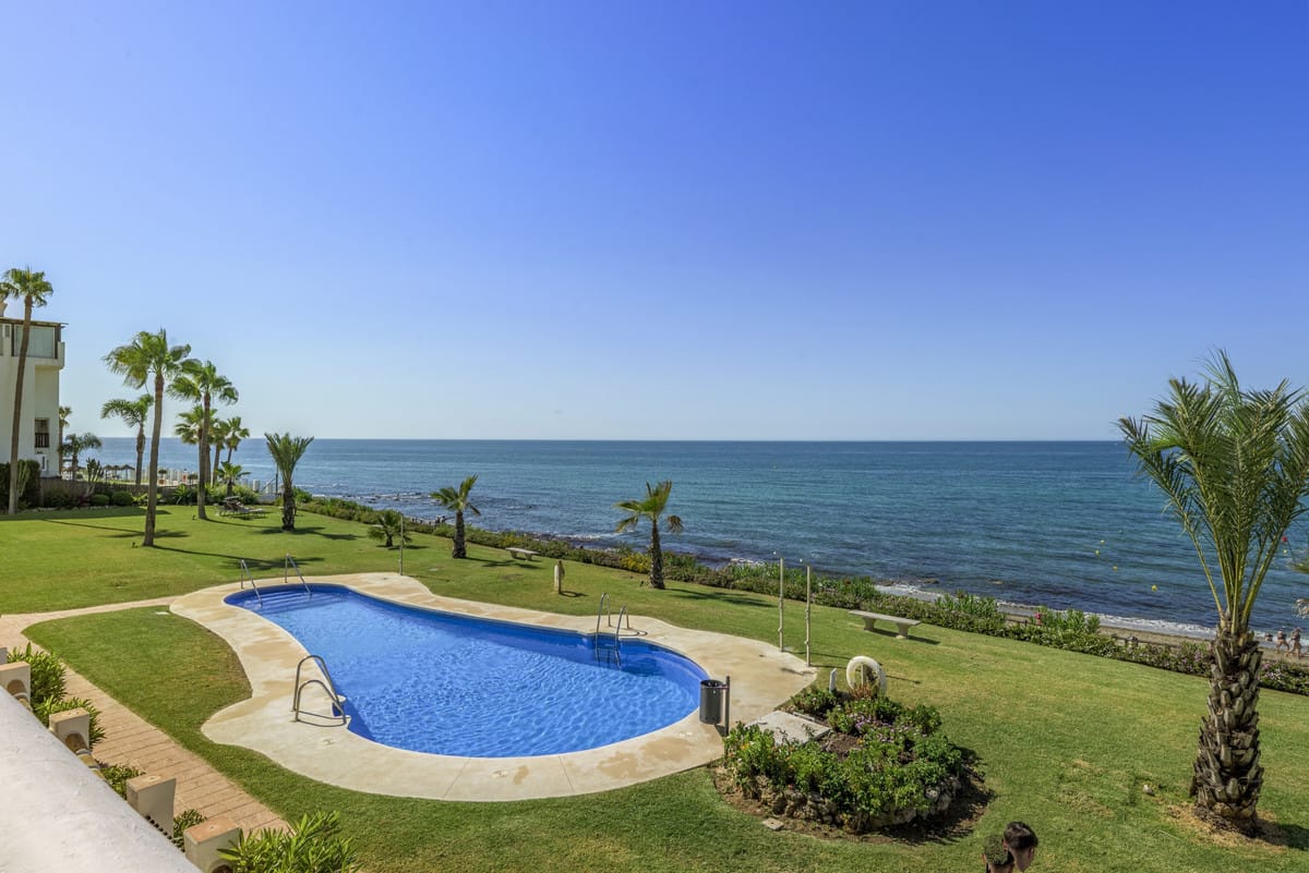 Penthouse met 2 slaapkamers in Calahonda aan het strand in Calahonda - foto 3