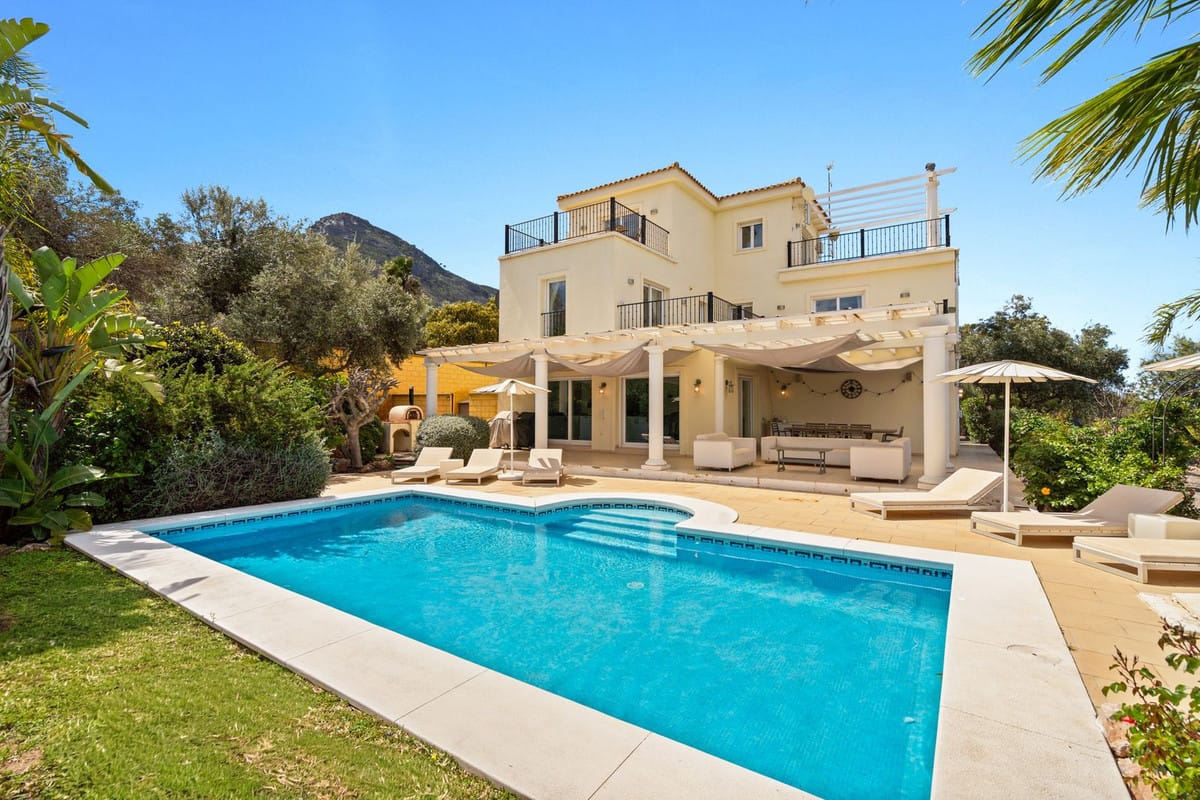 Villa met 4 slaapkamers in Alhaurín el Grande in Alhaurín el Grande - foto 2