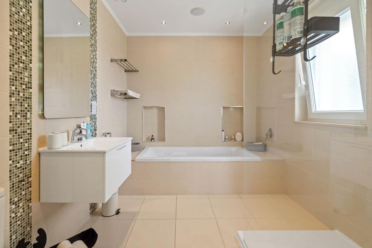 Villa met 4 slaapkamers in Alhaurín el Grande in Alhaurín el Grande - foto 19