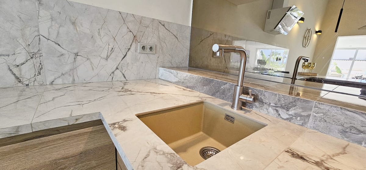 3-slaapkamer villa aan het strand in Bahía Dorada, Estepona in Estepona - foto 14