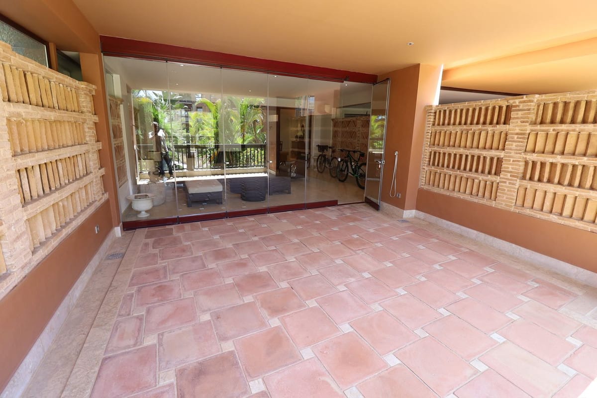 Appartement met 4 slaapkamers aan het strand in San Pedro de Alcántara in San Pedro de Alcántara - foto 10
