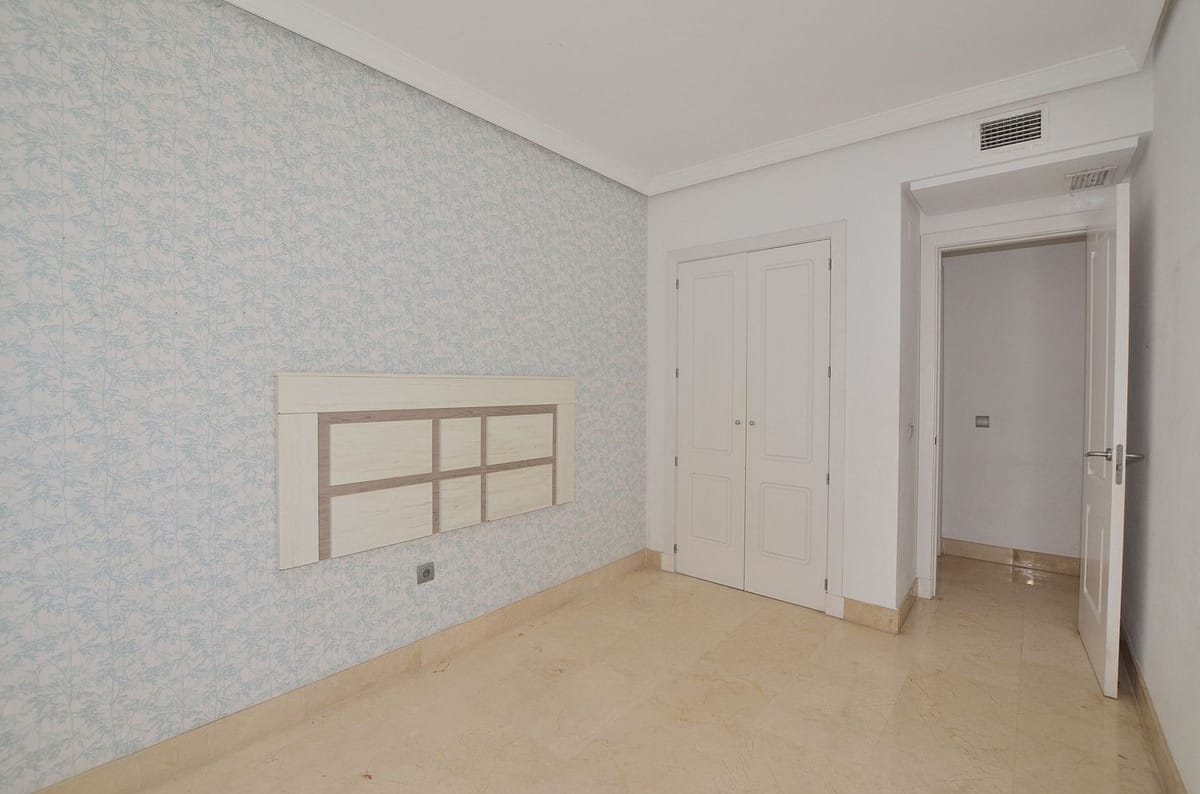 Drie-slaapkamerappartement in Torrequebrada in Torrequebrada - foto 17