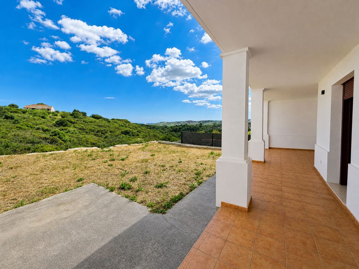 Elegant gerenoveerde rijwoning met panoramisch zeezicht in Doña Julia, Casares Playa in Casares Playa - foto 18