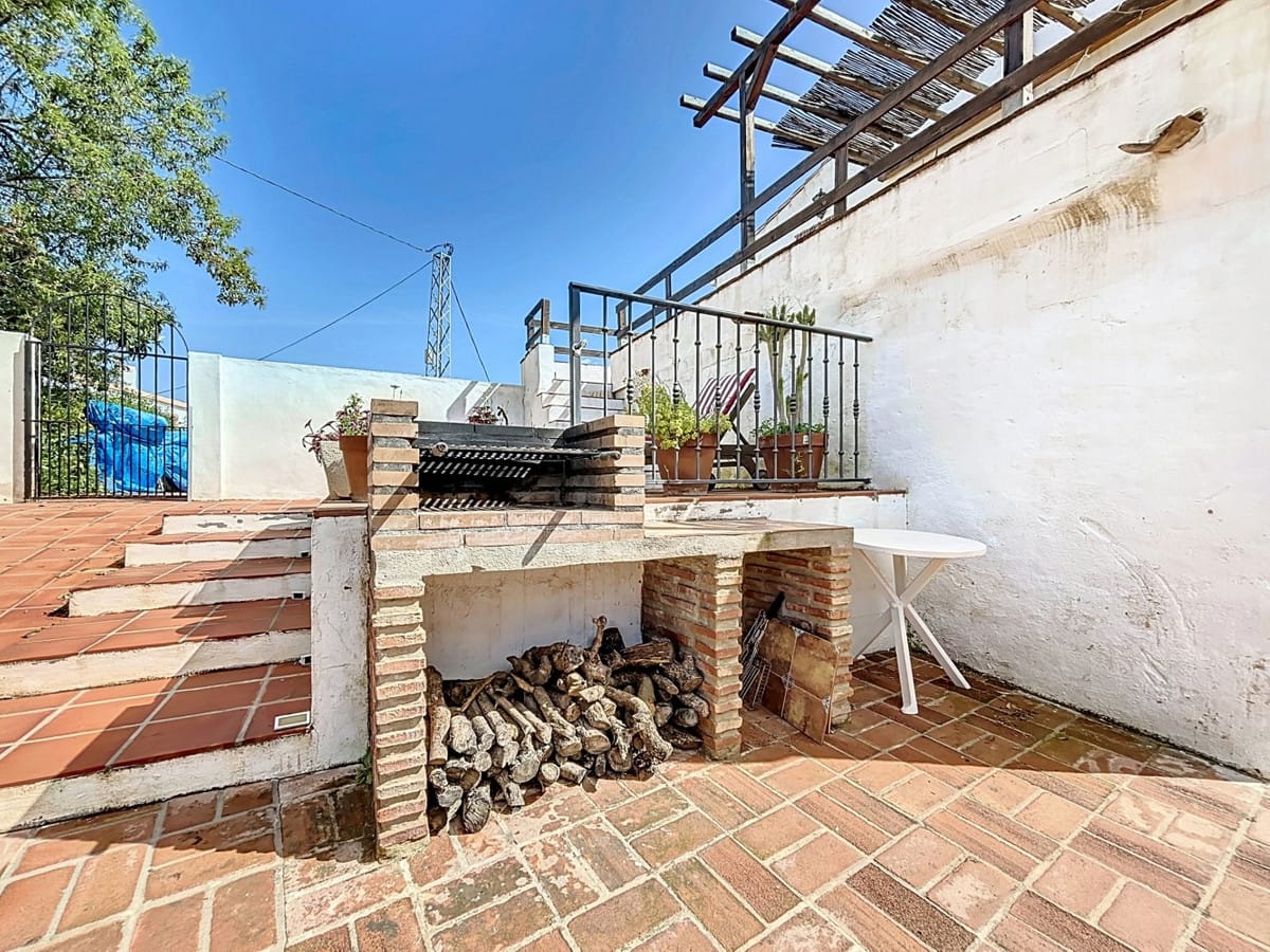 Villa met 6 slaapkamers in Comares, Málaga in Comares - foto 8