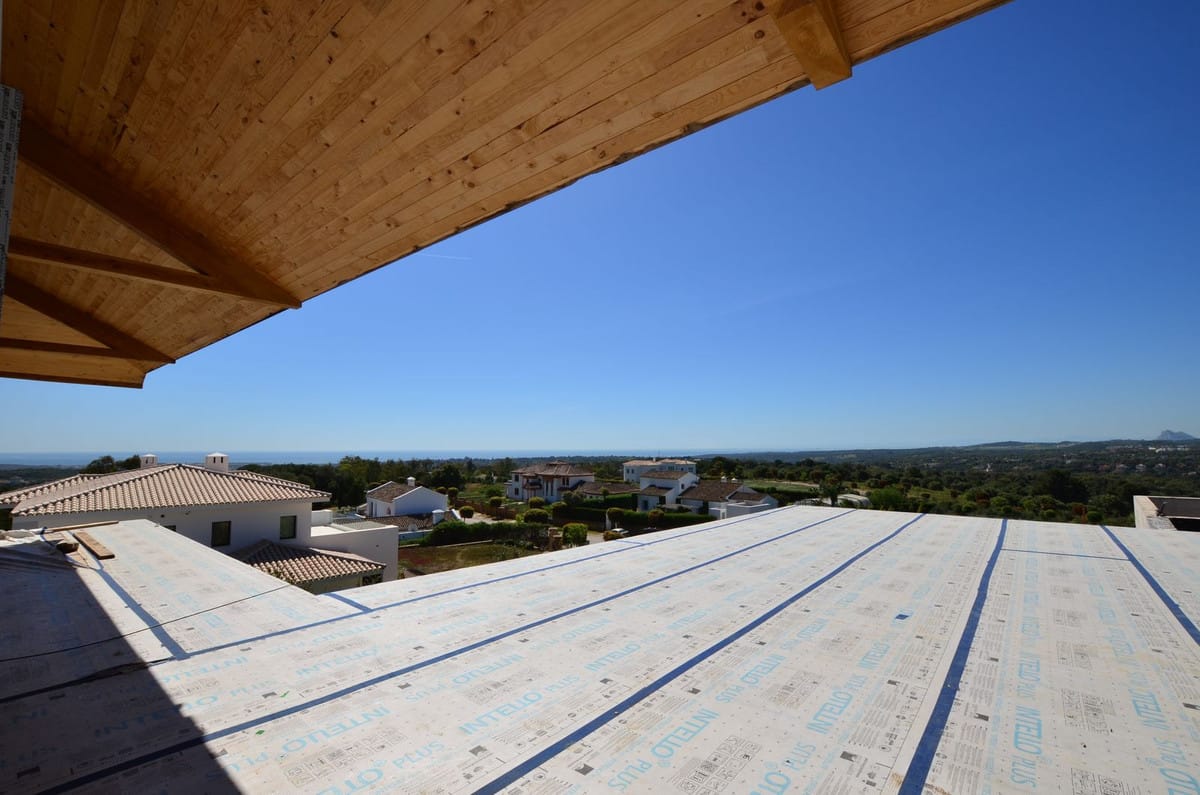 Exclusieve villa in aanbouw met zeezicht in La Reserva, Sotogrande Alto in Sotogrande Alto - foto 18