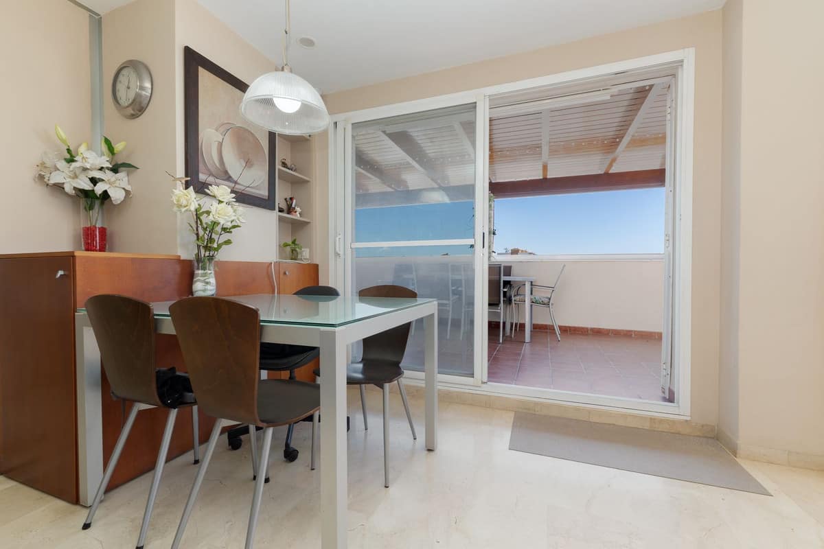 3 bedroom Apartment in Estepona in Estepona - foto 15