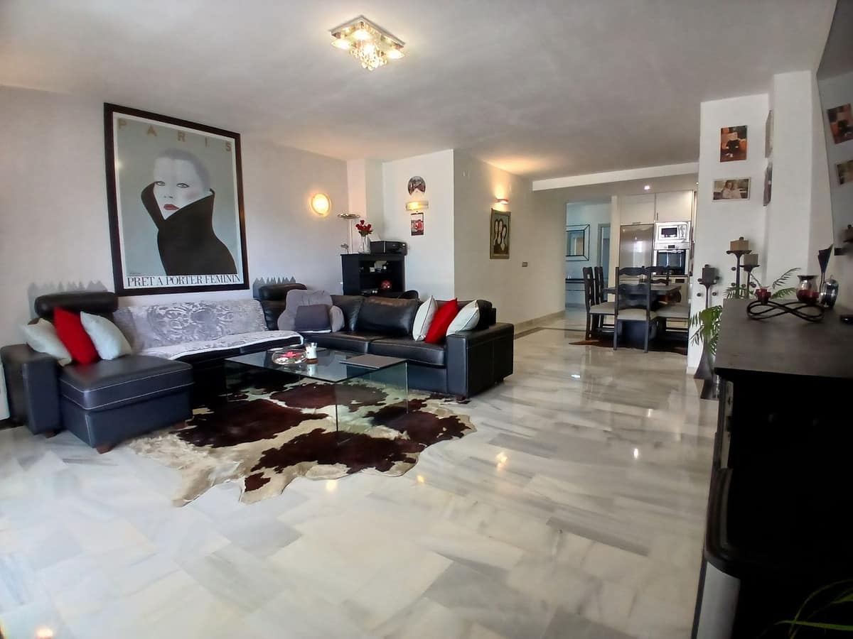 Drie-slaapkamerappartement in Calahonda in Calahonda - foto 7