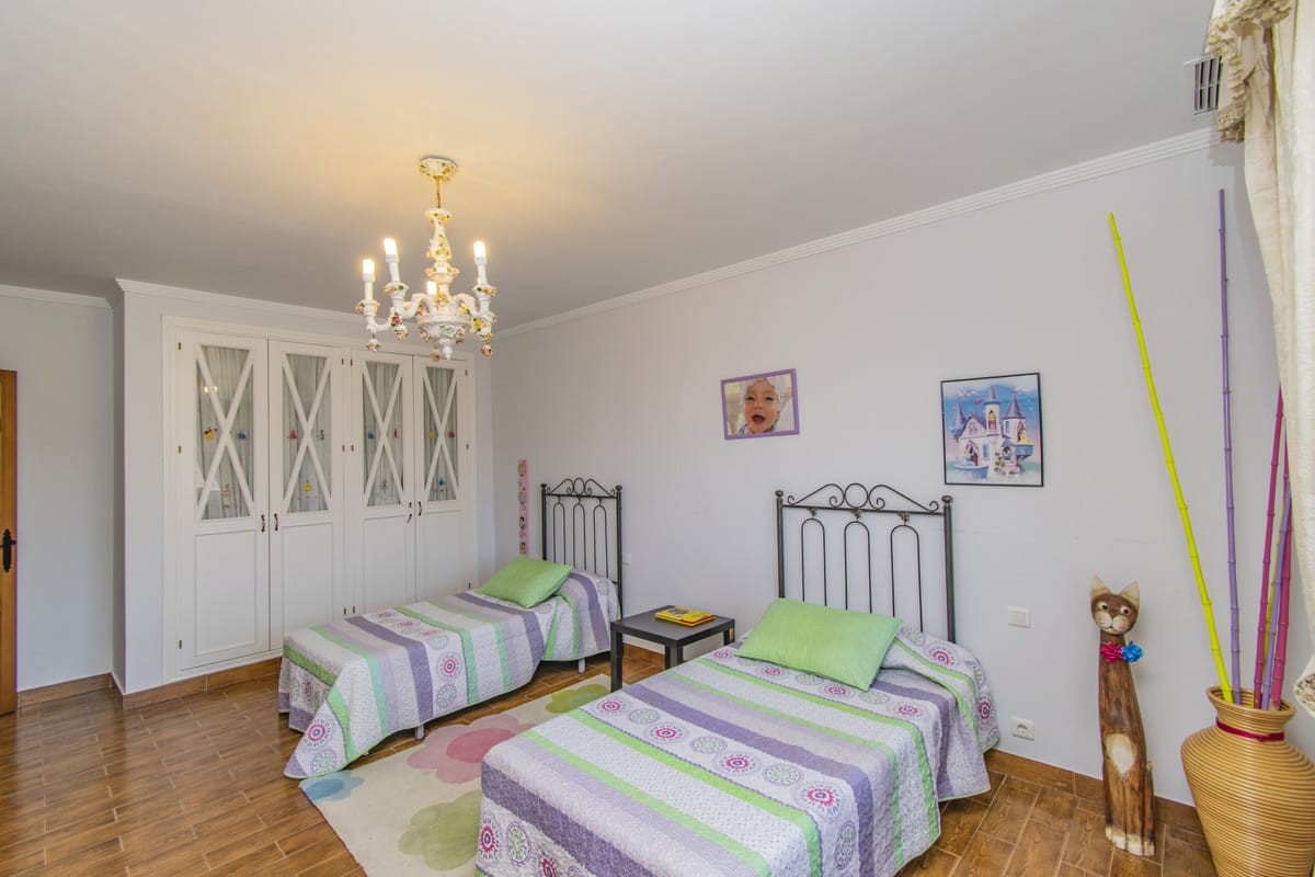 7-slaapkamer villa met zeezicht bij Estepona in Estepona - foto 18